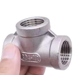 Tee 1/2 in FPT  Stainless Steel